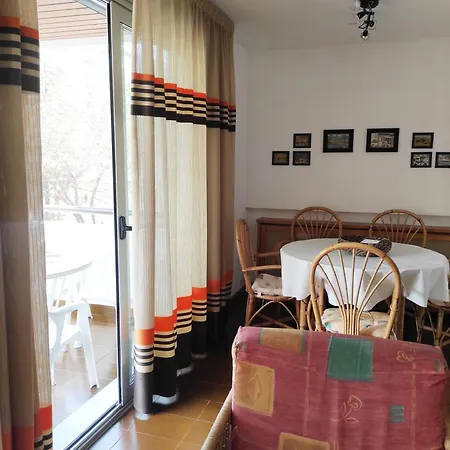 Estupendo Athenea En Platja Daro A Un Paso De Mar Apartamento *