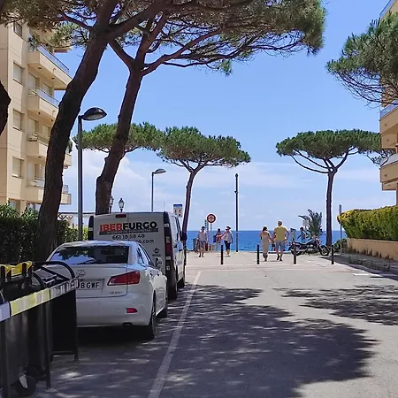 Lägenhet Estupendo Athenea En Platja Daro A Un Paso De Mar